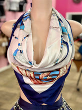 Load image into Gallery viewer, Luxury Scarfs
