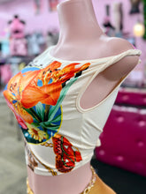 Load image into Gallery viewer, Floral Top
