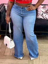 Load image into Gallery viewer, Mom Jeans
