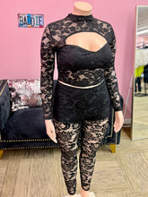 Load image into Gallery viewer, Plus Size Veronica Set
