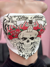 Load image into Gallery viewer, Skull And Roses Top
