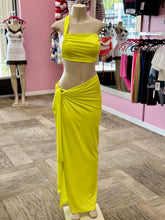 Load image into Gallery viewer, Maria Skirt Set
