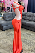 Load image into Gallery viewer, Yonce Dress

