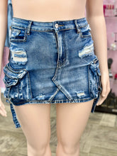 Load image into Gallery viewer, Plus Size Utility Cargo Skirt
